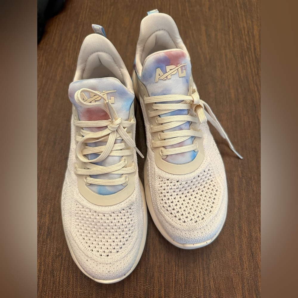 APL tie dye blush sneakers! great condition! size 6.5